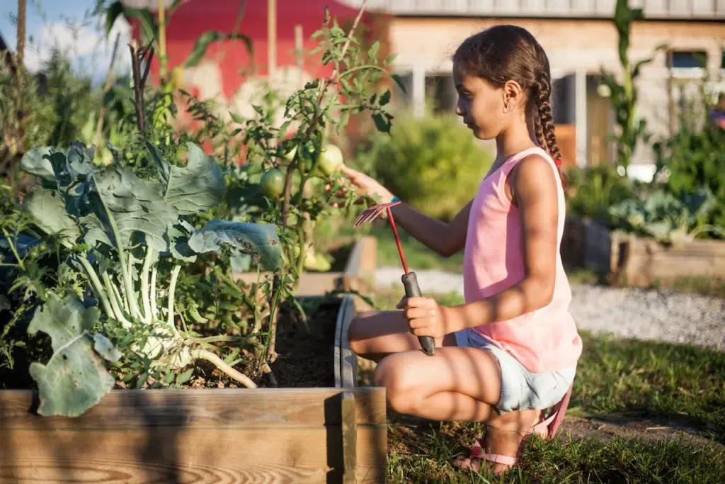 jardin petite fille 2 1