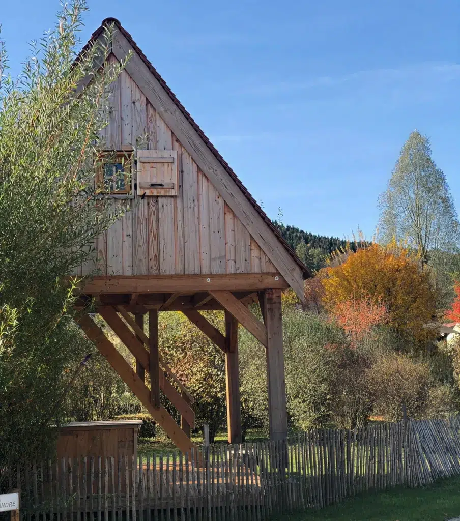 photo roche ully cabane elevee